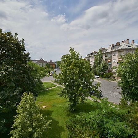 Lem Suburban Apartment Budapest Luaran gambar